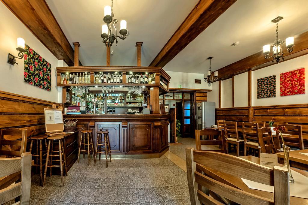 Hotel Nad Przełomem Sromowce Niżne Buitenkant foto